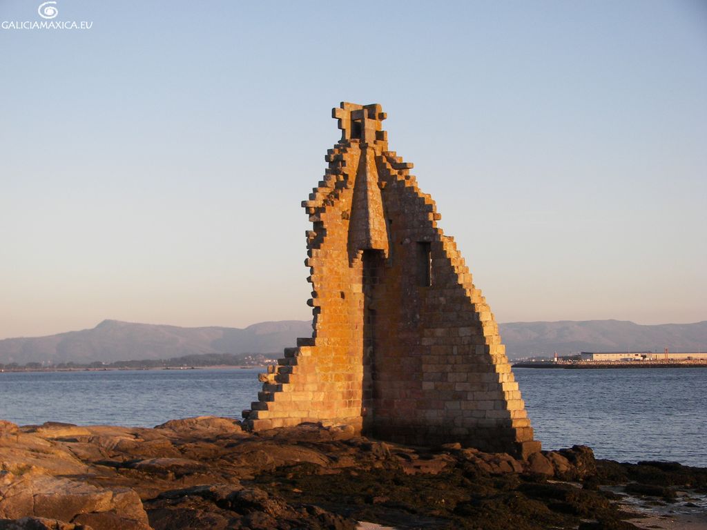 Torre de Sab Sadurniño