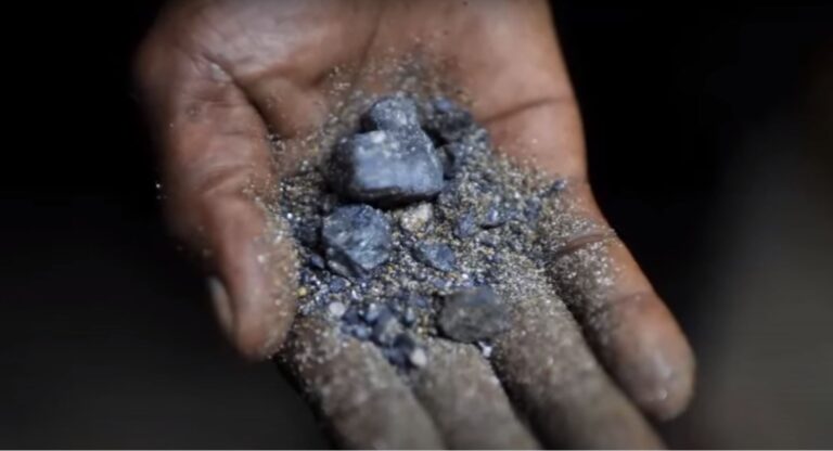 El coltán, el mineral que todos desean - Blog de Galicia Máxica